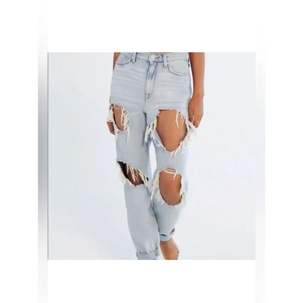 Urban Outfitters BDG Light Blue Distressed Boyfriend Jeans